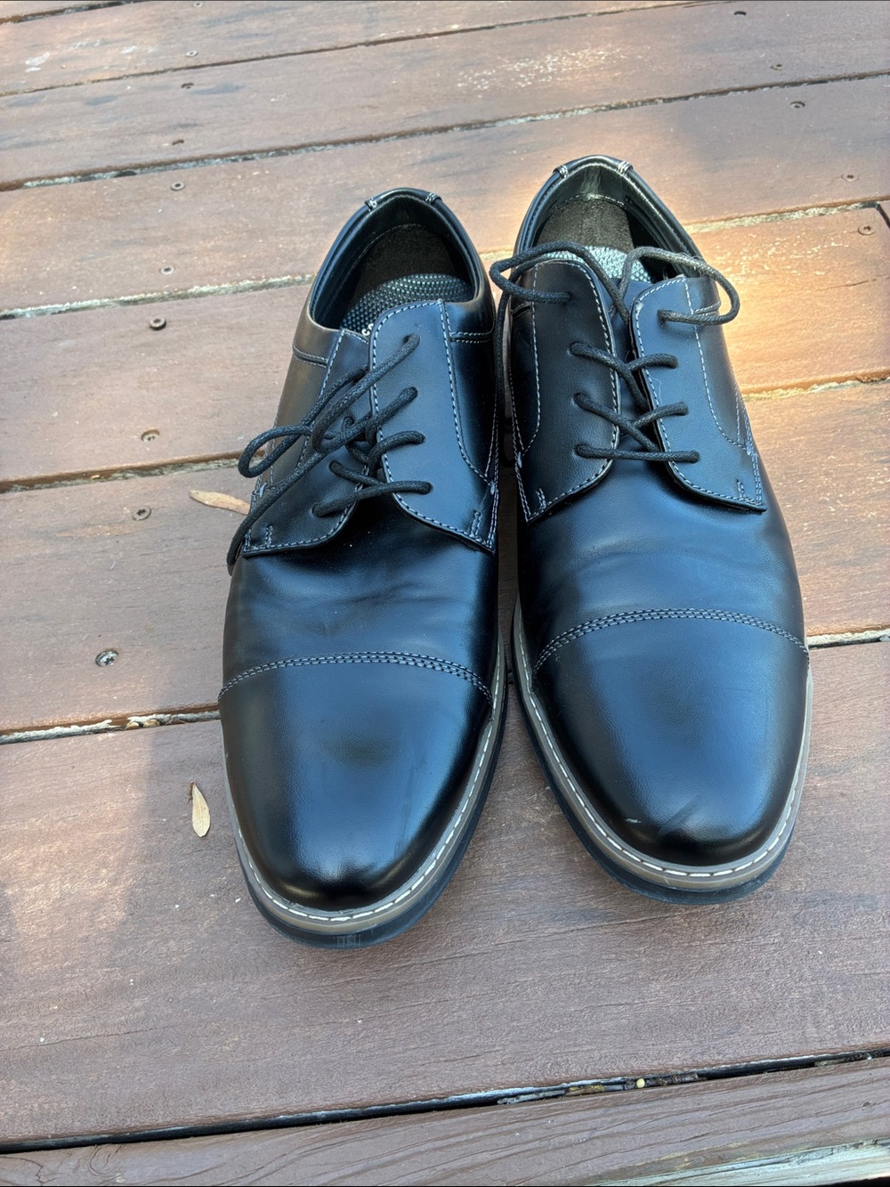 Nunn Bush Black Leather Cap-Toe Derby Dress Shoes